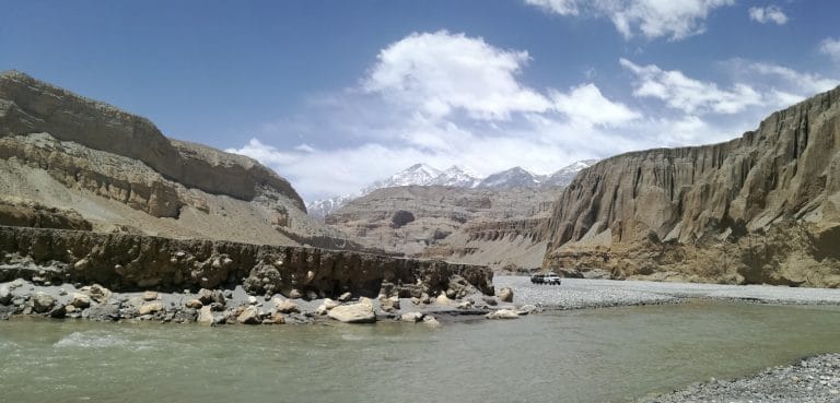 Upper Mustang Visit by Jeep 4×4